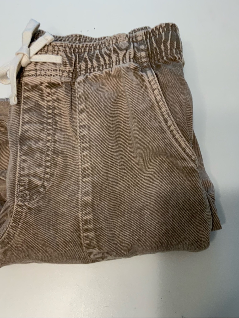 Gap Cargo Drawstring jean Small